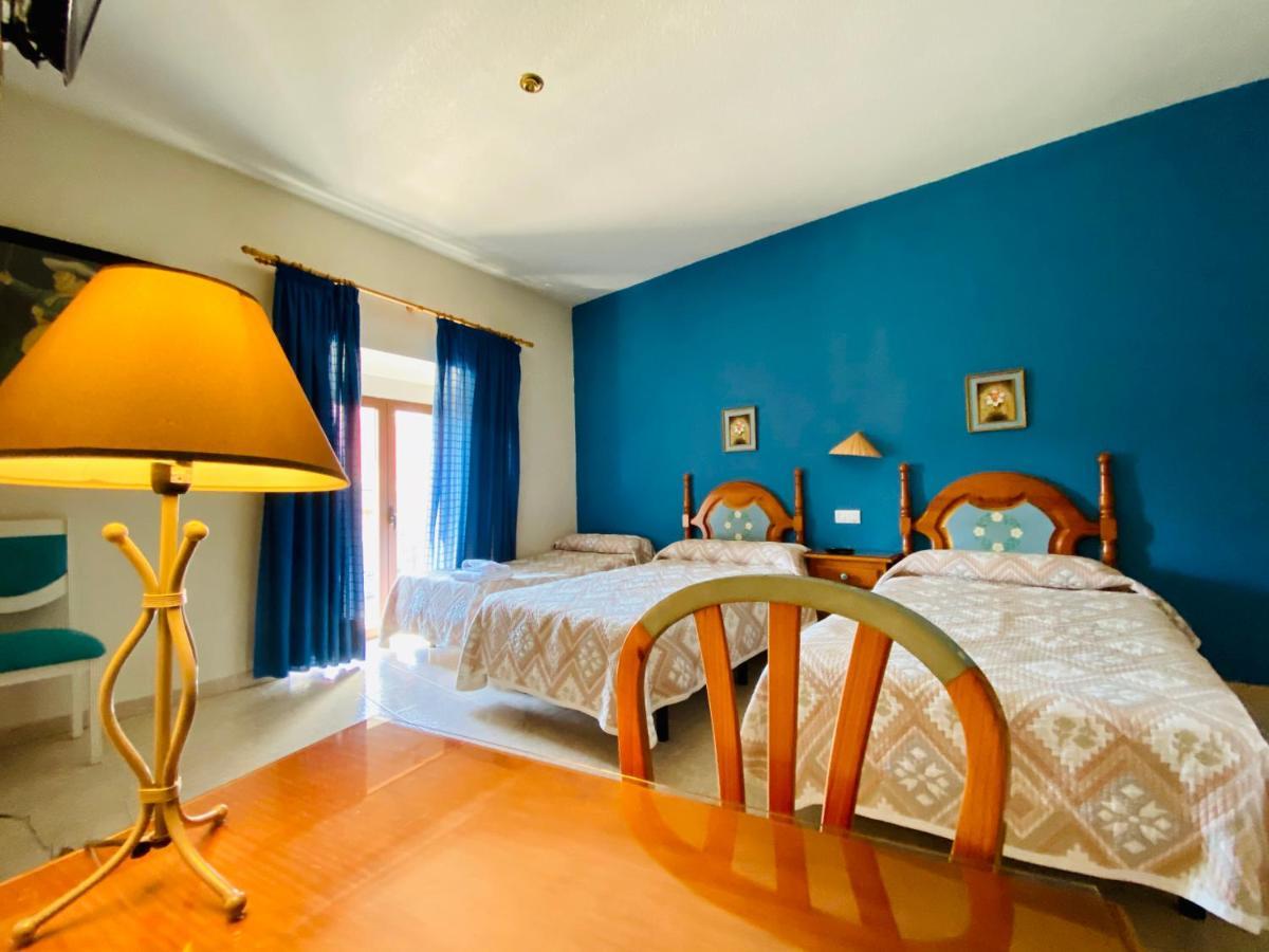 Triple Room,1022298322:JPEG